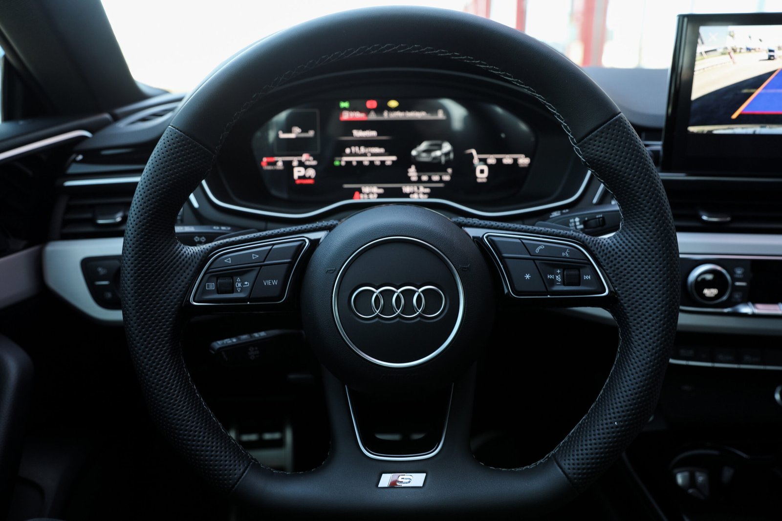 Audi steering wheel